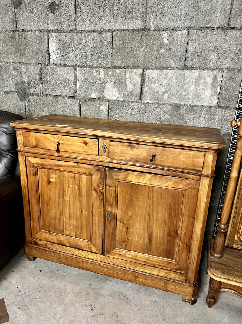 Buffet deux portes avant relooking